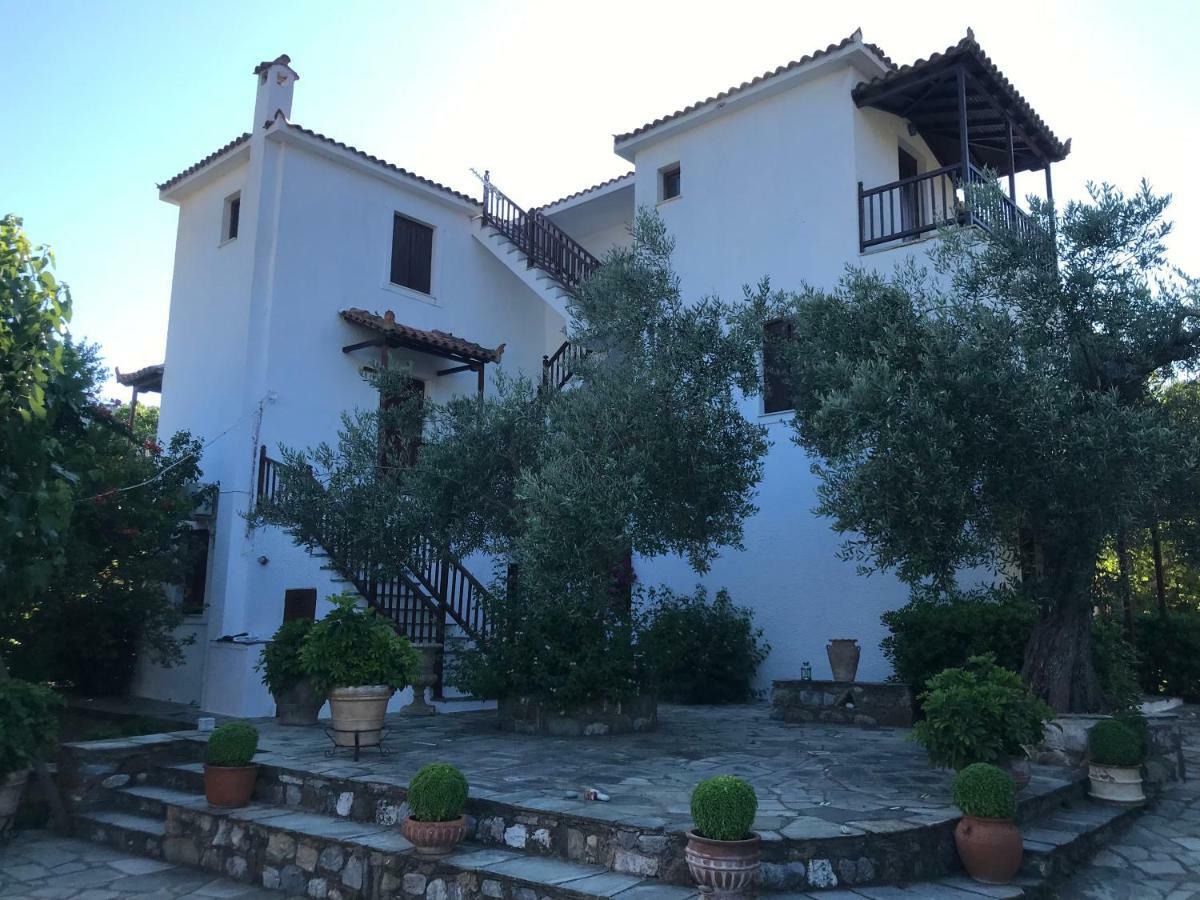 Marlitsis Apartments & Studios Città di Skopelos Esterno foto
