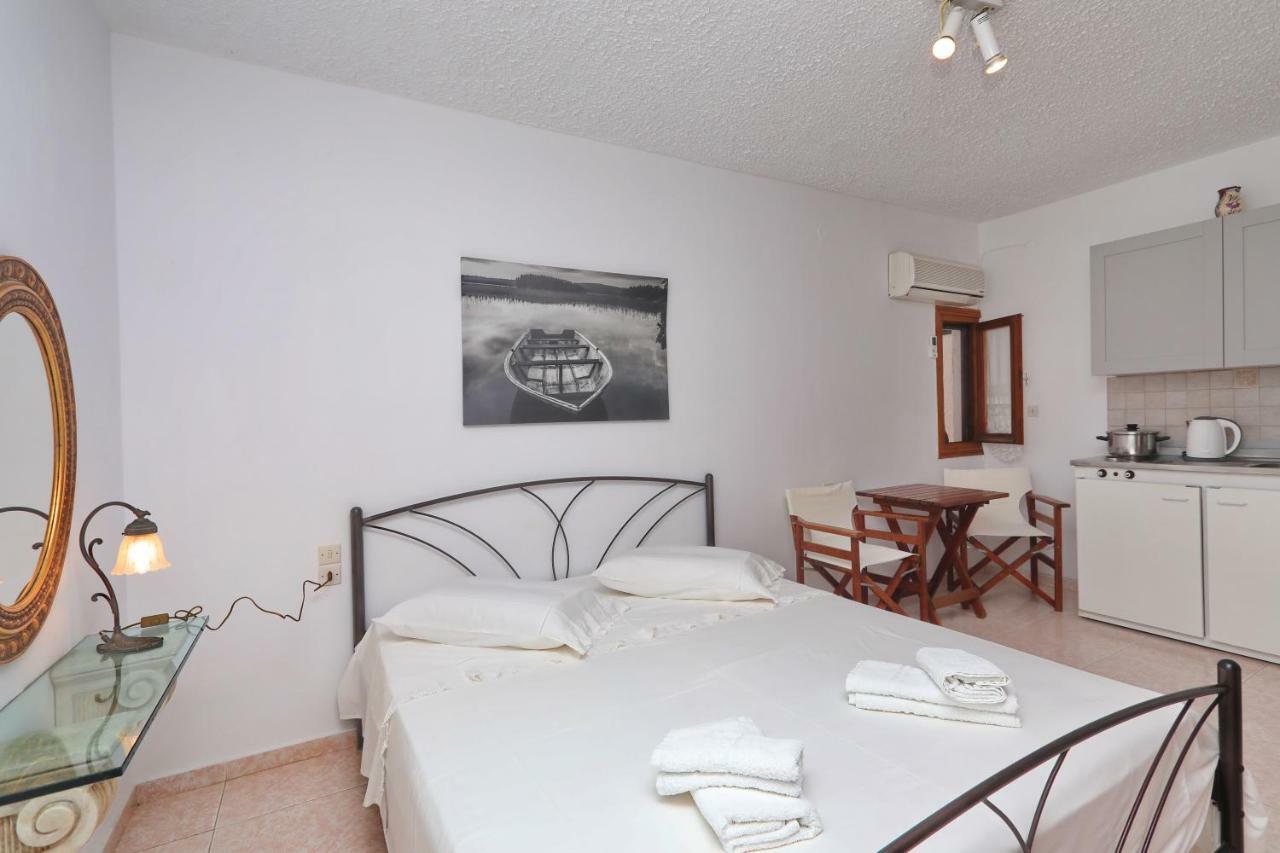 Marlitsis Apartments & Studios Città di Skopelos Esterno foto