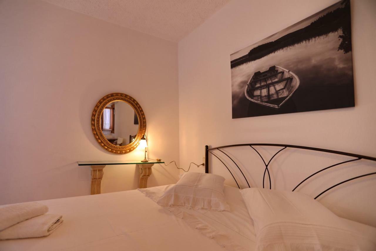 Marlitsis Apartments & Studios Città di Skopelos Esterno foto