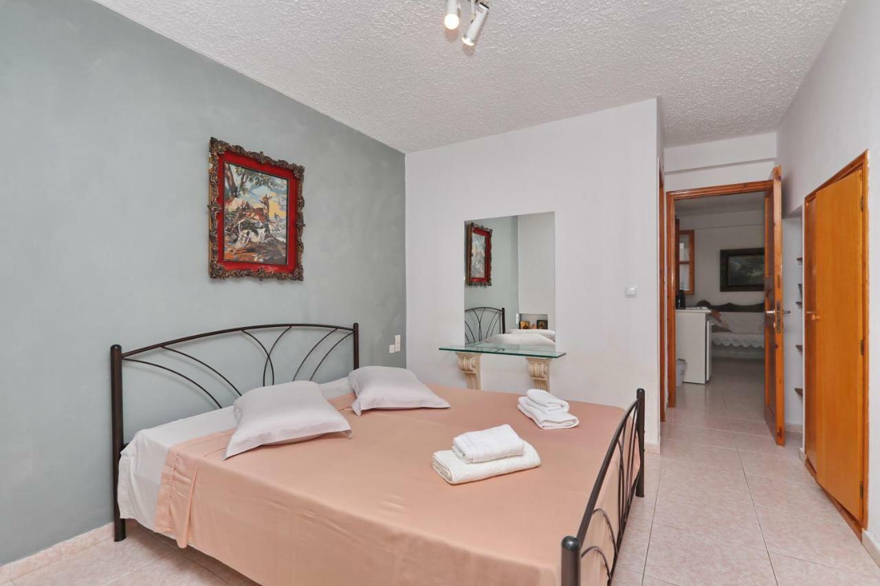 Marlitsis Apartments & Studios Città di Skopelos Esterno foto